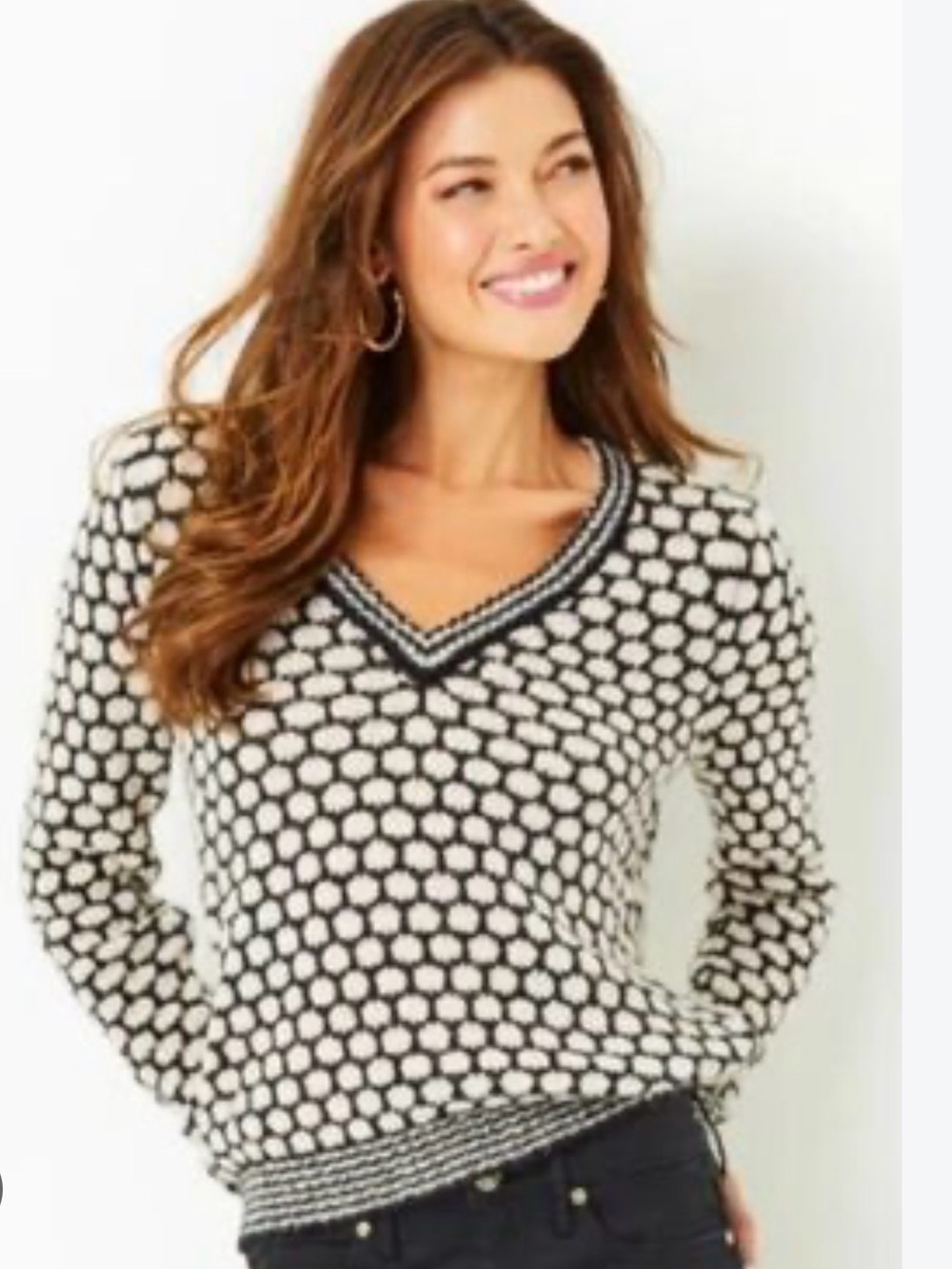 💕EUC Lilly Pulitzer Honeycomb V-Neck Textured Knit Sweater - Black & Cream